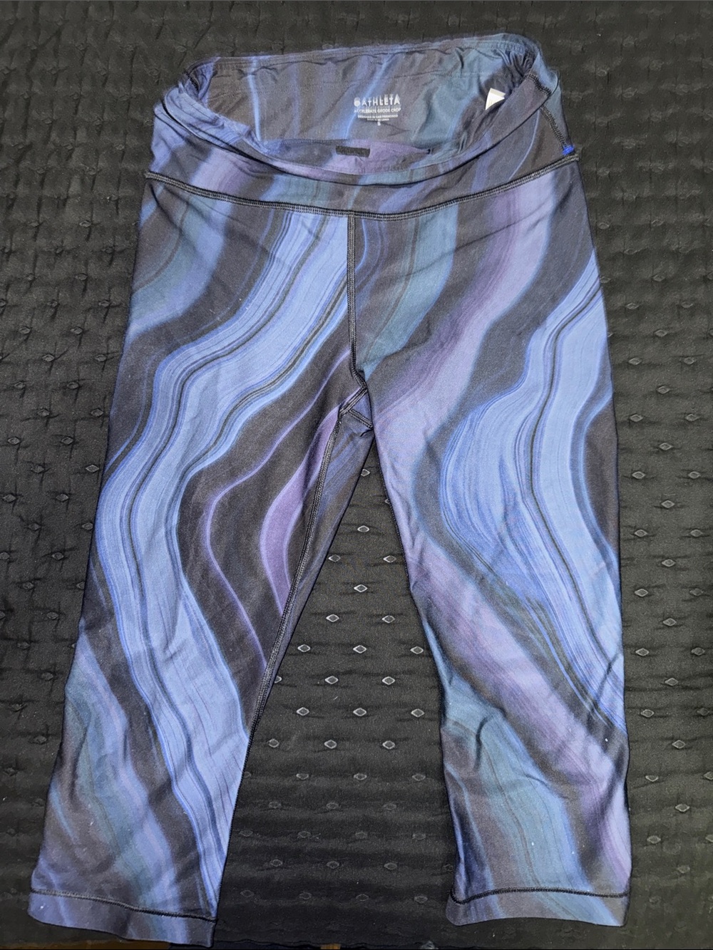 Athleta Purple & Blue Wave Capri Leggings
